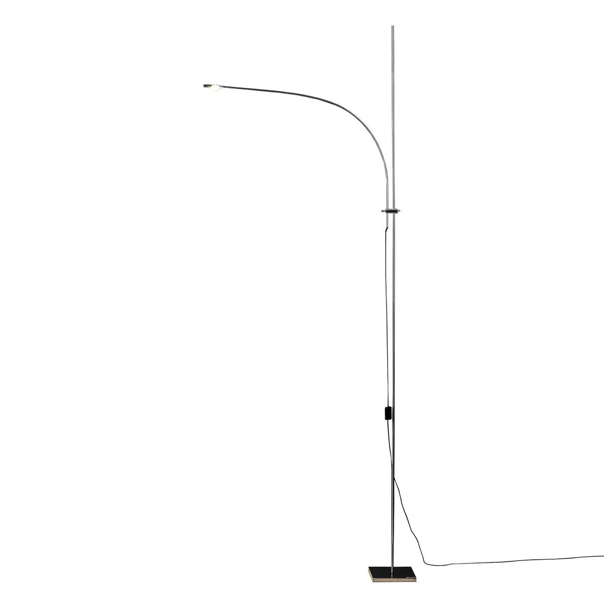 Small_Hill_Floor_Lamp_1