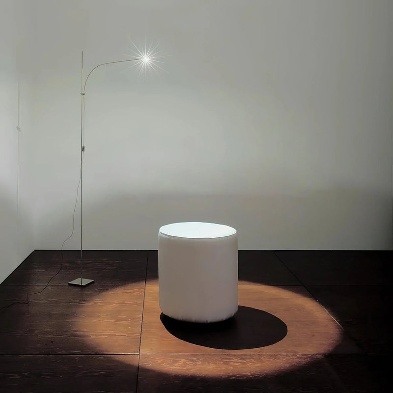 Small_Hill_Floor_Lamp_9