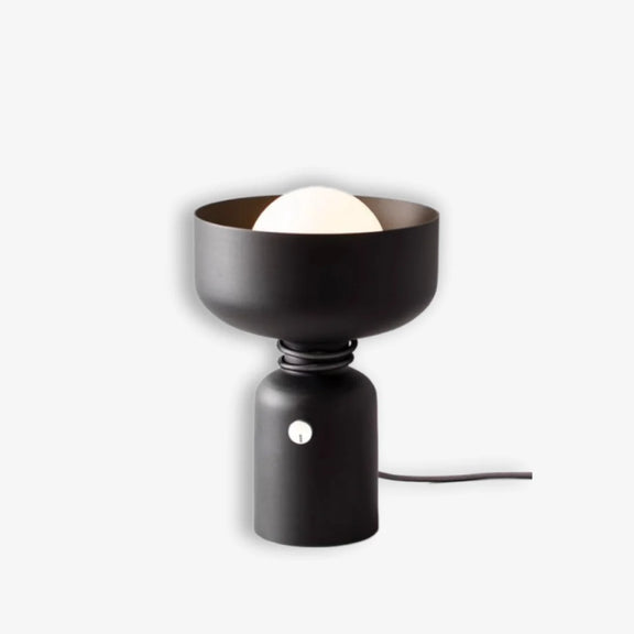 Spotlight_Volumes_Table_Lamp_1