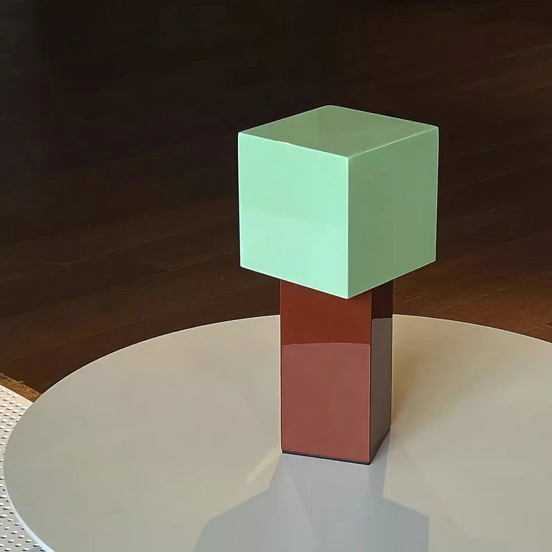 Square_Table_Lamp_12