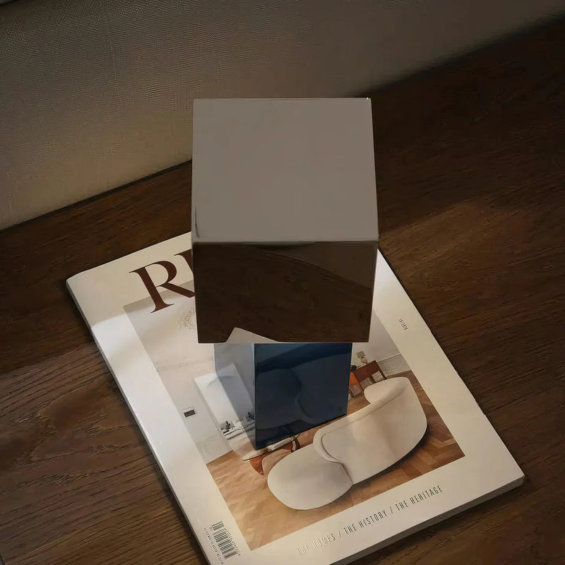 Square_Table_Lamp_13