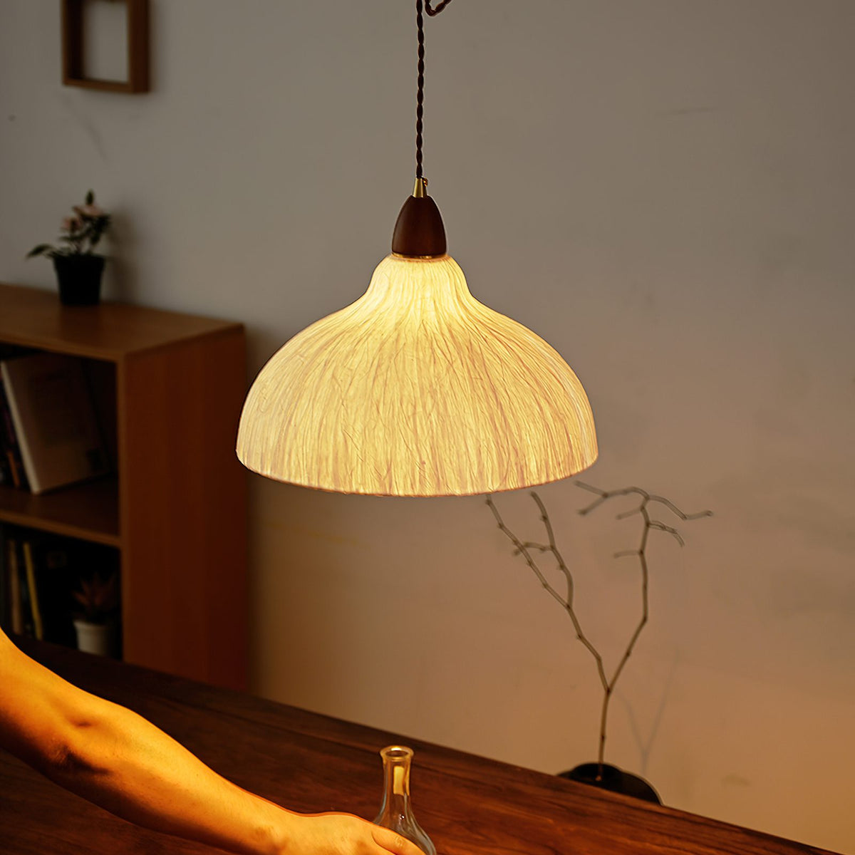 Stobas_Pendant_Lamp_02