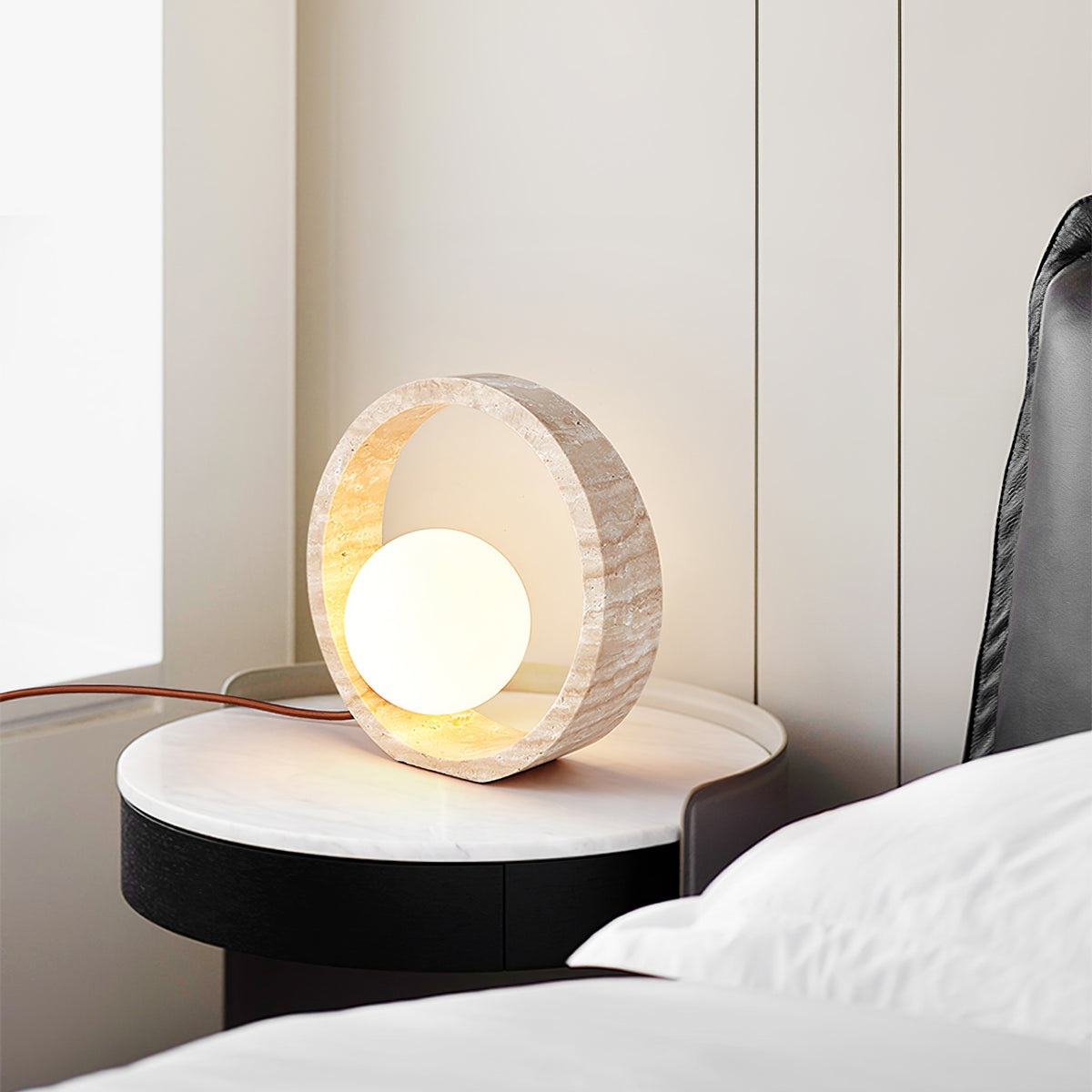 StoneLoop_Table_Lamp_1