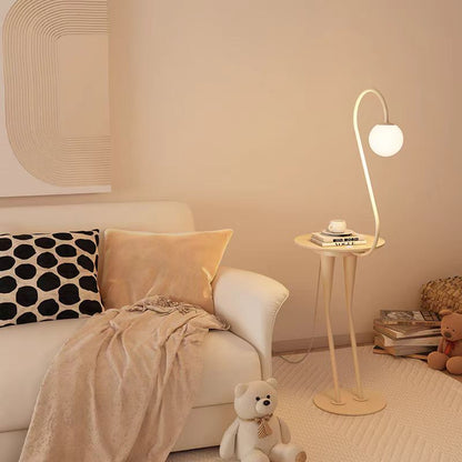 Swan_Floor_Lamp_02