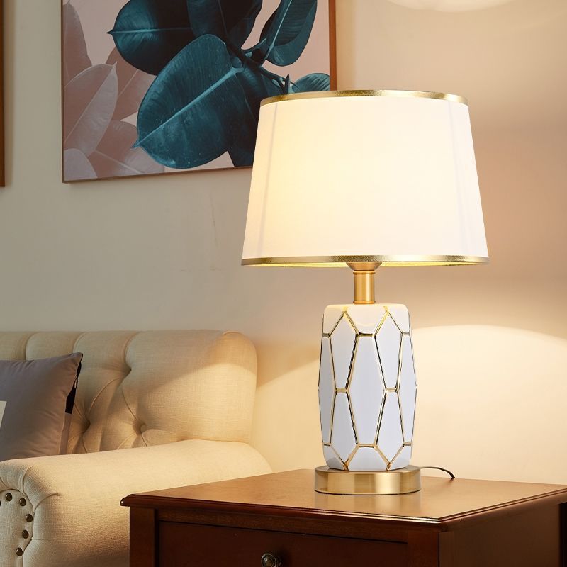 Tero_Ceramic_Table_Lamp_05