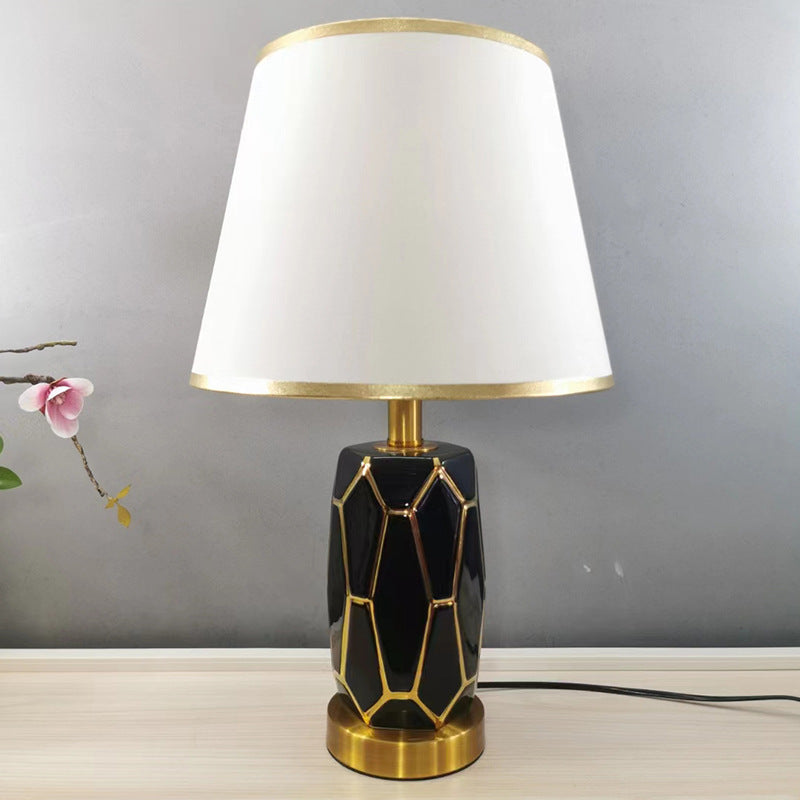 Tero_Ceramic_Table_Lamp_06