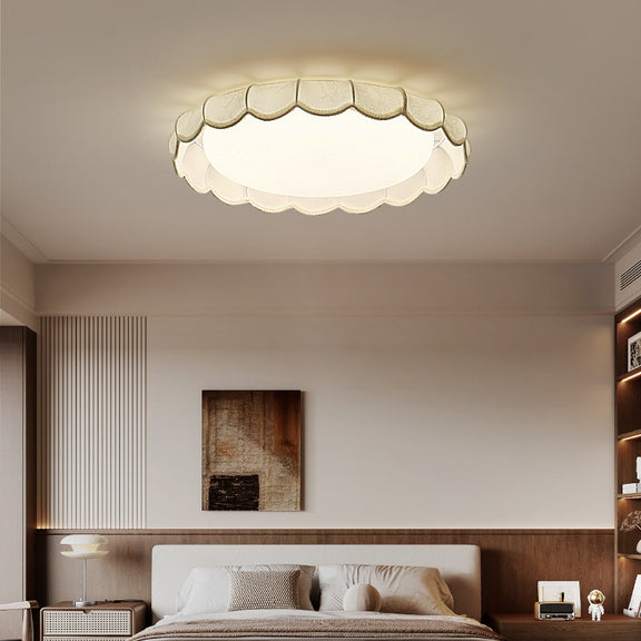 Thalira_Ceiling_Lamp_03