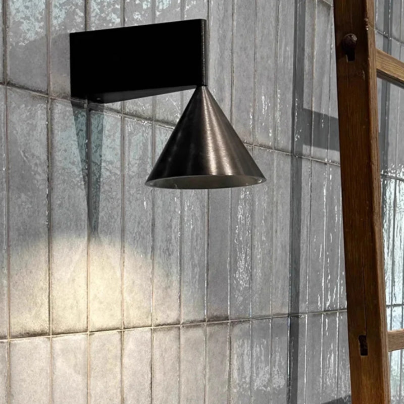 Toscana_Wall_Lamp_06