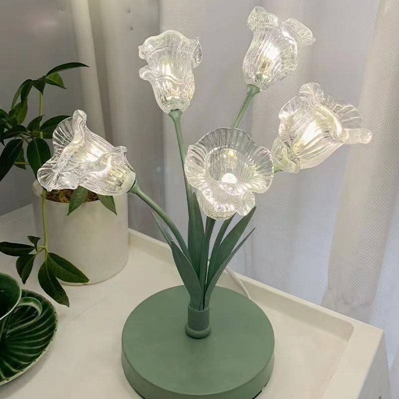 Tulip_Shaped_Table_Lamp_6