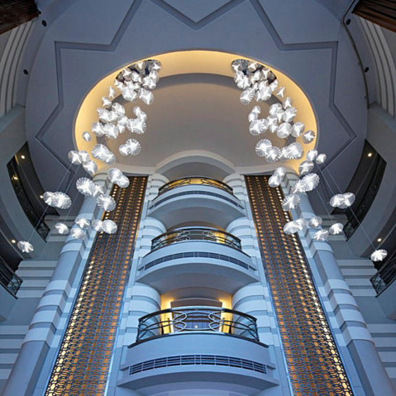 UFO_-_shaped_Glass_Chandelier_08