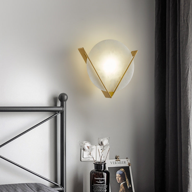 V-Shaped_Wall_Lamp_02