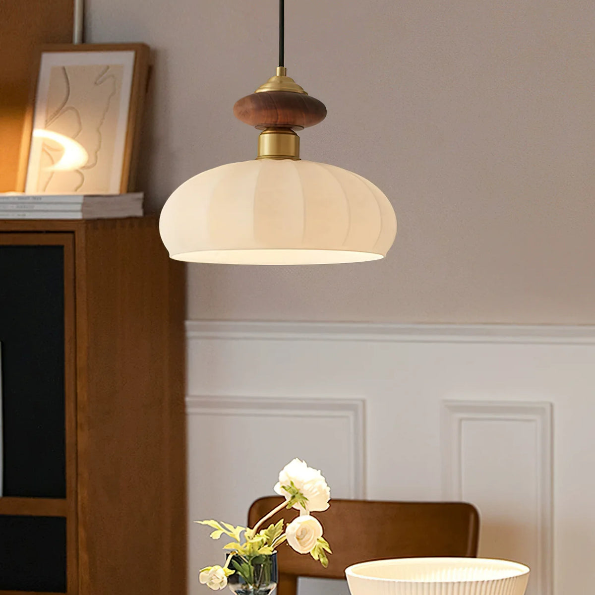 Vaelis_Pendant_Lamp_09