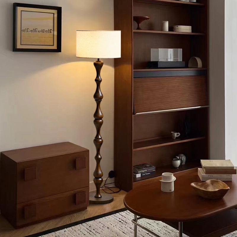 Vintage_Log_Floor_Lamp_08