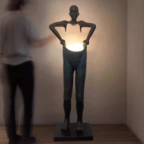 Wear_Pants_Sculpture_Floor_Lamp_7