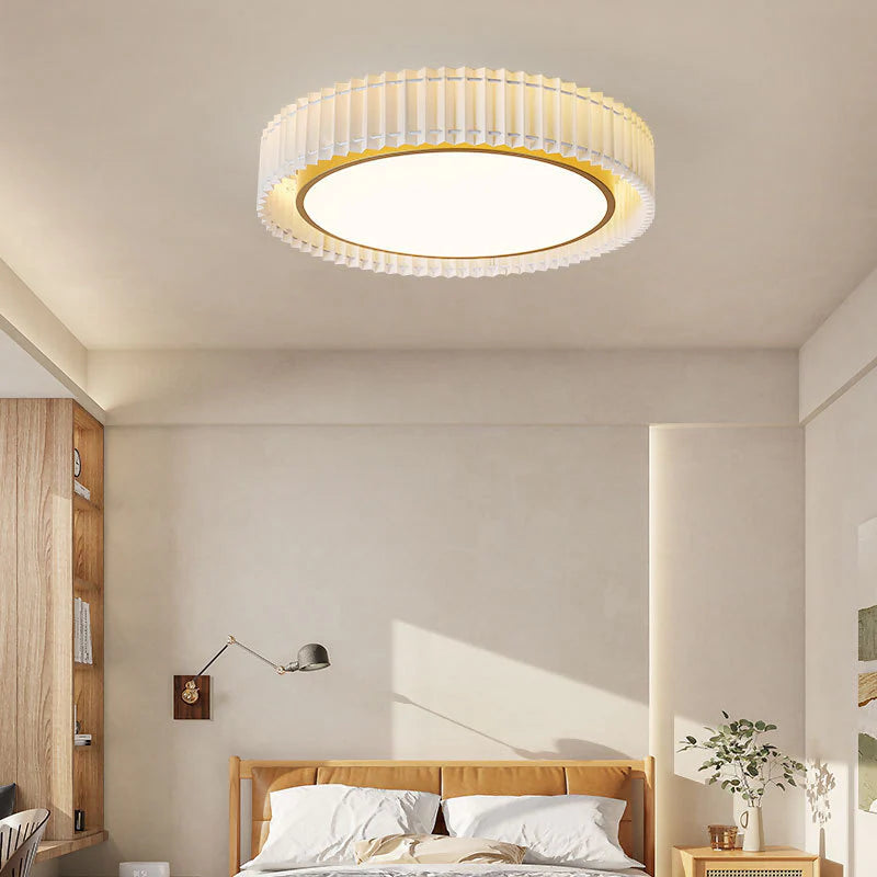 White_Pleated_Ceiling_Lamp_1