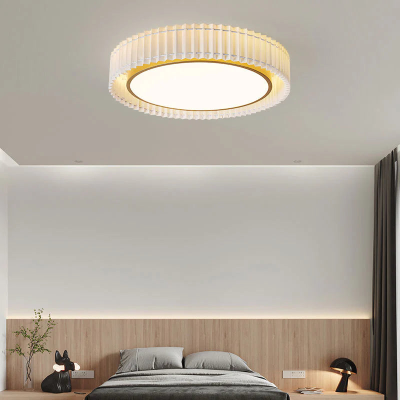 White_Pleated_Ceiling_Lamp_2