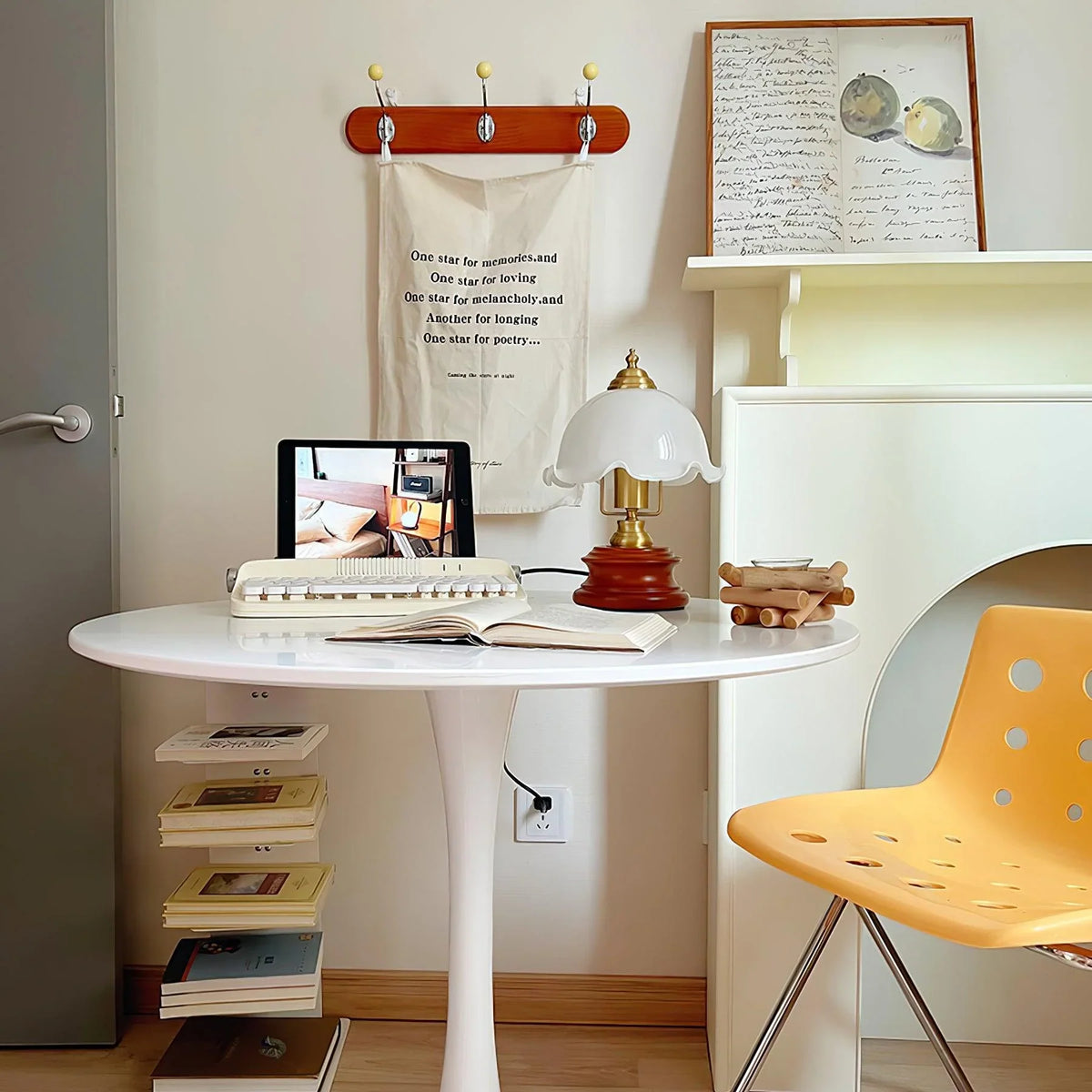 White_Spring_Table_Lamp_8