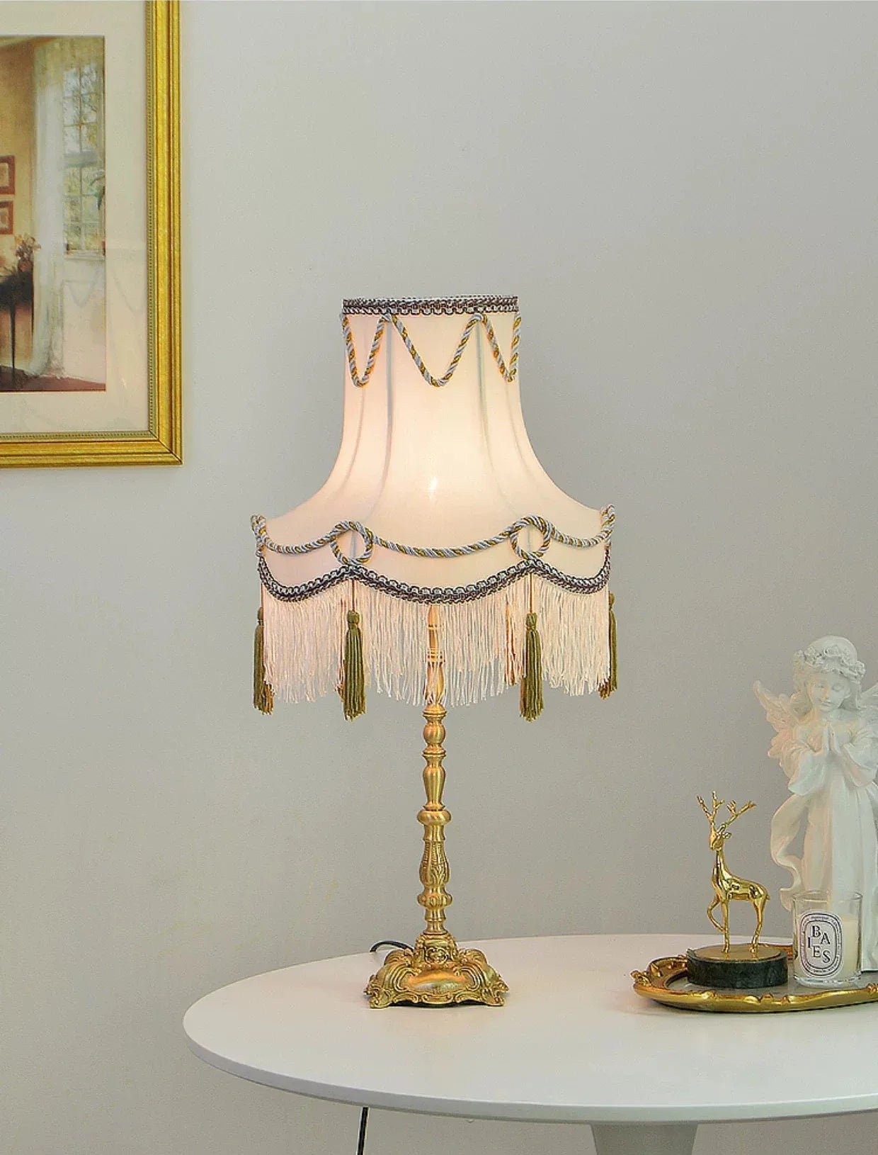 Wiener_Tassel_Table_Lamp_10