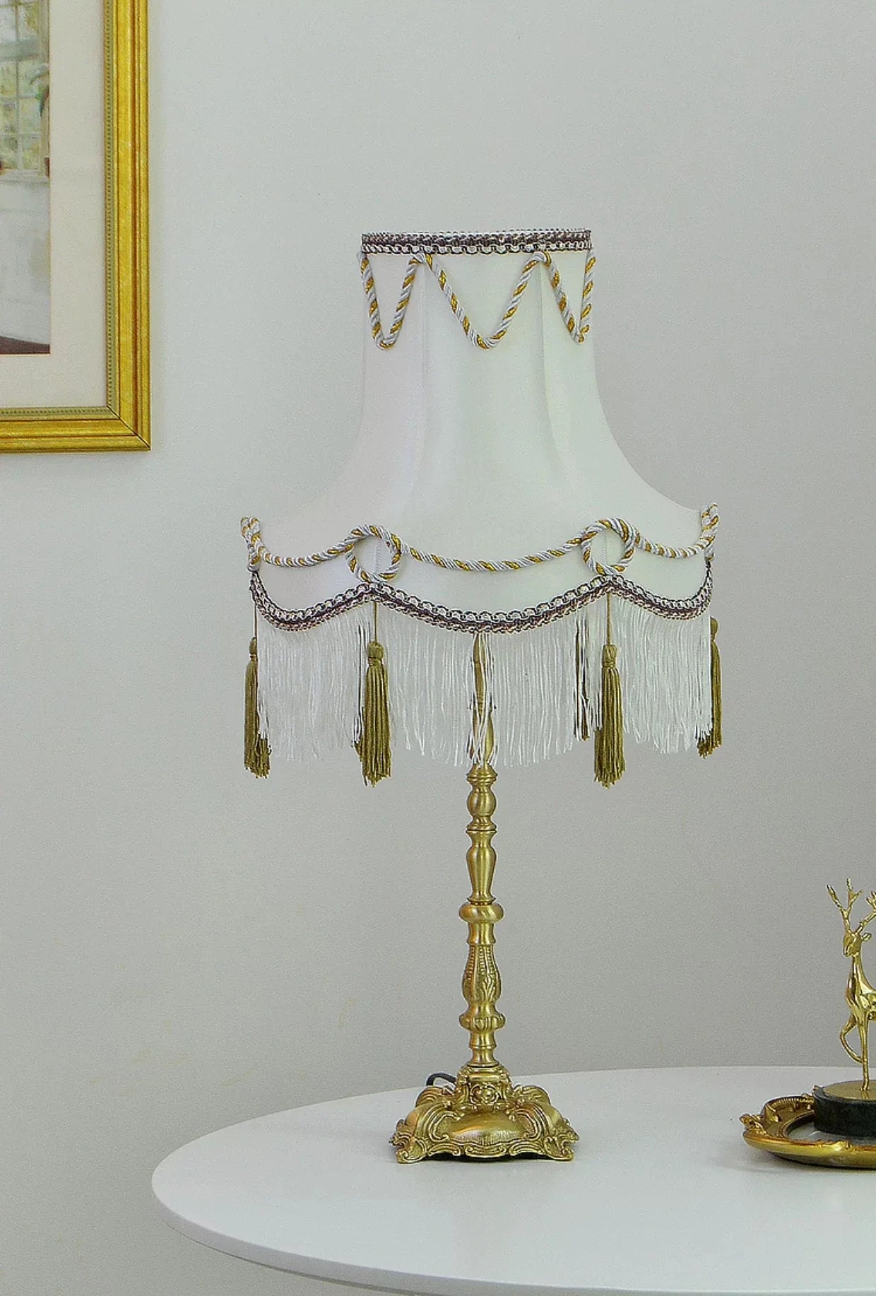 Wiener_Tassel_Table_Lamp_7