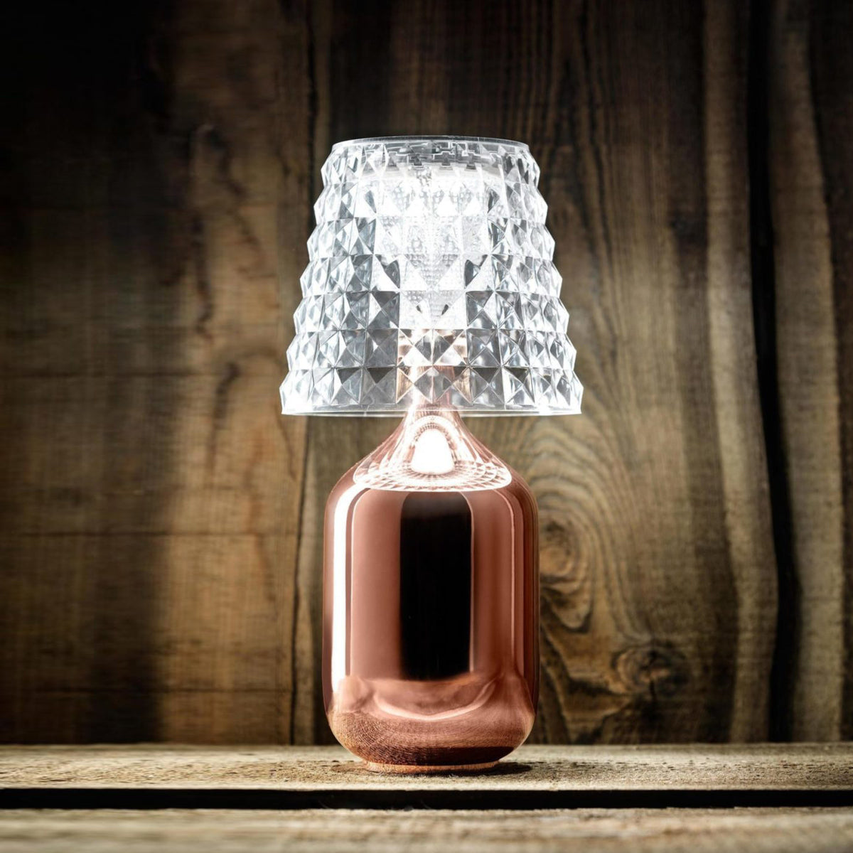 Wine_Bottle_Table_Lamp_1