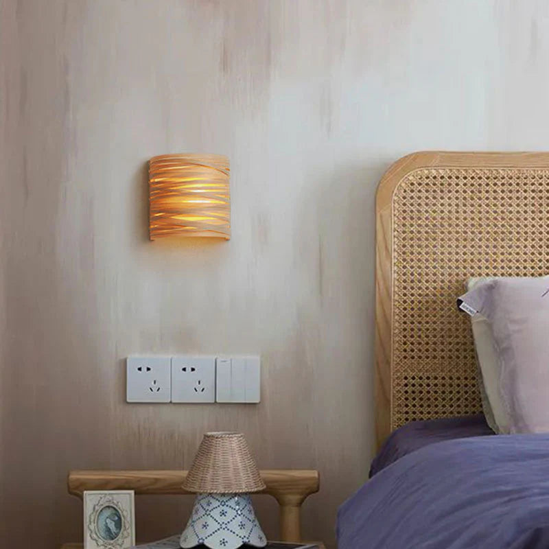 Wood_Woven_Wall_Lamp_07