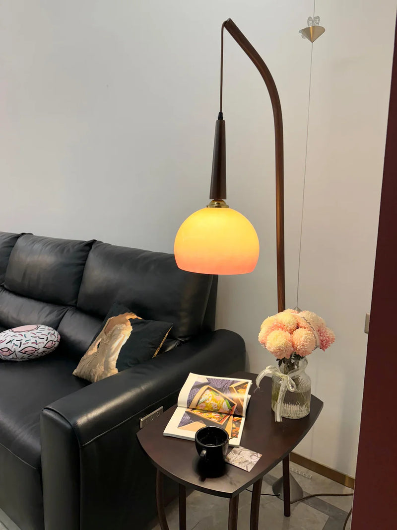 Wooden_Table_Floor_Lamp_02