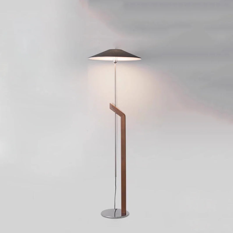 Yockey_Floor_Lamp_06