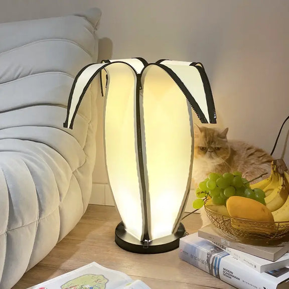 Zipper Banana Floor Lamp 3